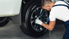 pinchayllama-reparar-pinchazo-coche-jpeg-1773949081